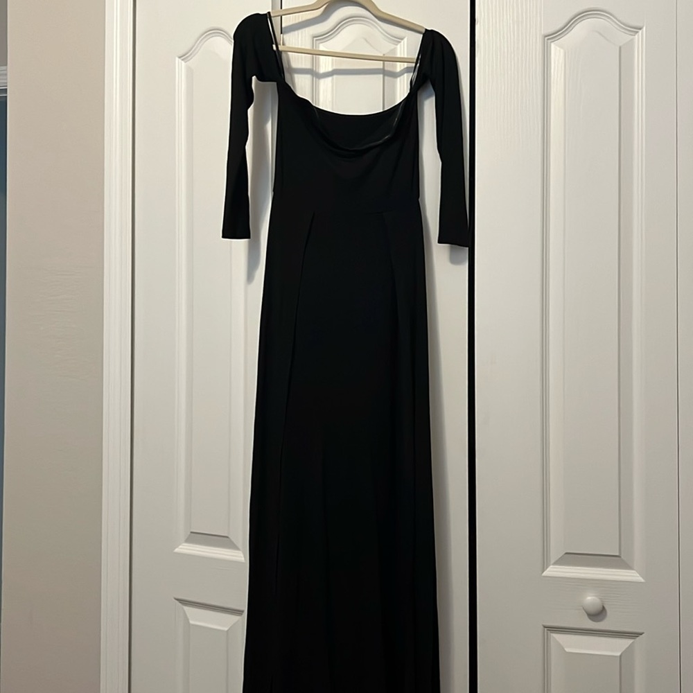 Women’s maxi dress with double leg slit